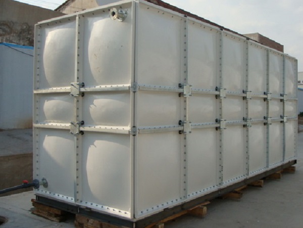 關于玻璃鋼水箱正確安裝的施工方案，快來了解！